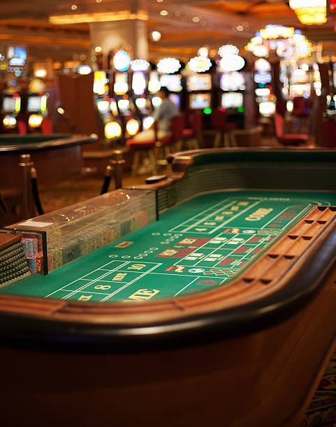forum syair mobile app showing live blackjack table with QRIS payment option